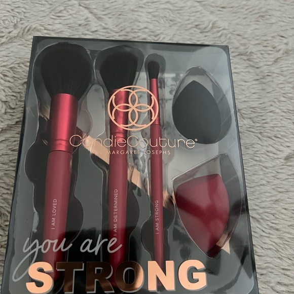 New Candie Couture Brush Set - Picture 2 of 6